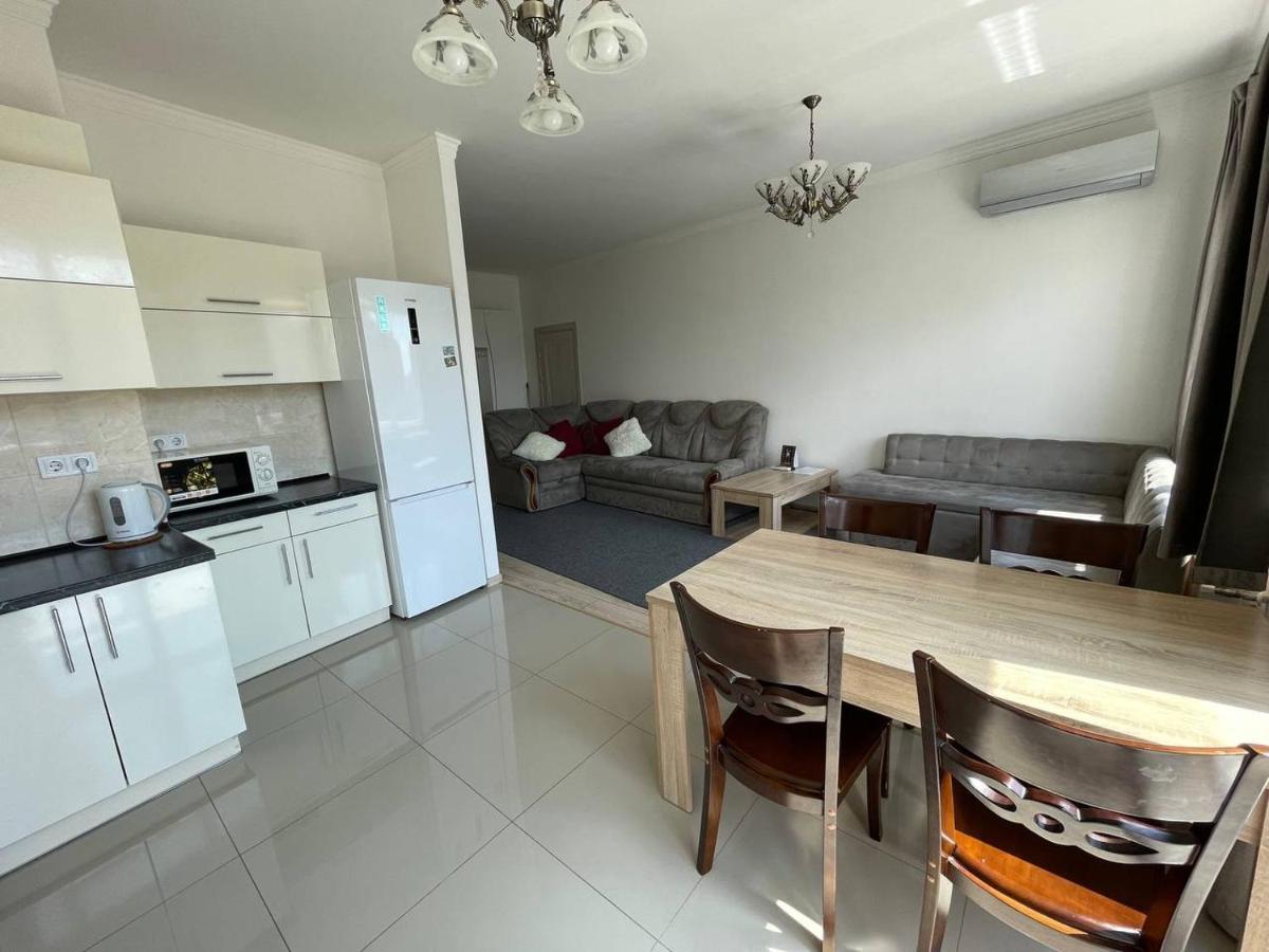 Apartment большая двухкомнатная в центре аркадии! Odesa