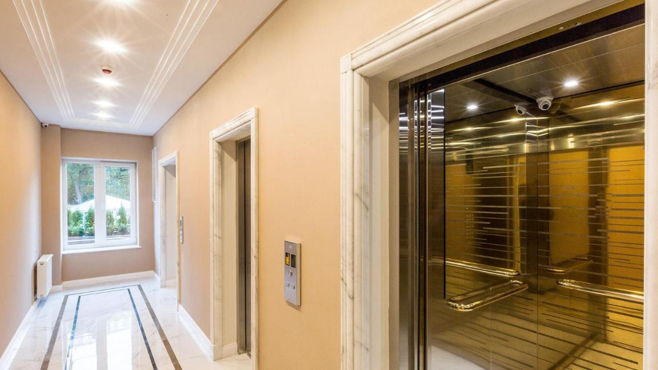 большая двухкомнатная в центре аркадии! Apartment Odesa